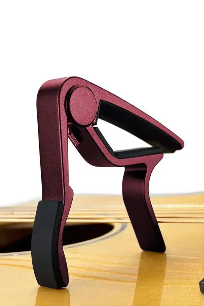 Lastvoice LCT-90RD Gitar Capo Metal Kapo Kaliteli 5 Adet Pena Hediye Lastvoice LCT-90RD Gitar Capo Metal Kapo Kaliteli 5 Adet Pena Hediye