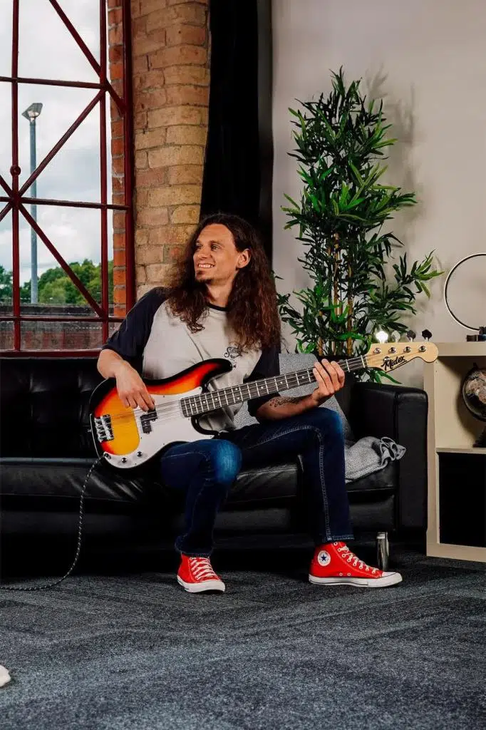 Midex CBG-460SB 46 İNÇ 4/4 Yetişkin Amfili Bas Gitar Seti Sunburs