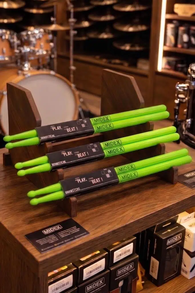 Midex GFK-801LGR-3X 5A Bateri Baget Kırılmaz Polyemid Açık Yeşil Renk Davul Bageti 5A Drumsticks 6 Adet (3 Çift) Midex GFK-801LGR-3X 5A Bateri Baget Kırılmaz Polyemid Açık Yeşil Renk Davul Bageti 5A Drumsticks 6 Adet (3 Çift)