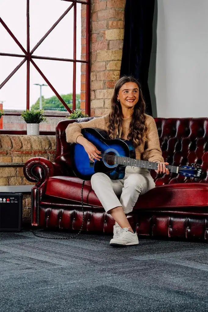 Midex RG-560BL Pack Mavi Elektro Akustik Gitar Full Set Ekolayzerli 40 İnç 4/4 Yetişkin Midex RG-560BL Pack Mavi Elektro Akustik Gitar Full Set Ekolayzerli 40 İnç 4/4 Yetişkin