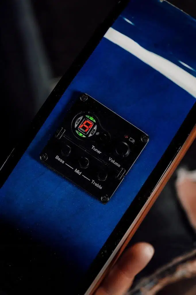 Midex RG-560BL Pack Mavi Elektro Akustik Gitar Full Set Ekolayzerli 40 İnç 4/4 Yetişkin Midex RG-560BL Pack Mavi Elektro Akustik Gitar Full Set Ekolayzerli 40 İnç 4/4 Yetişkin