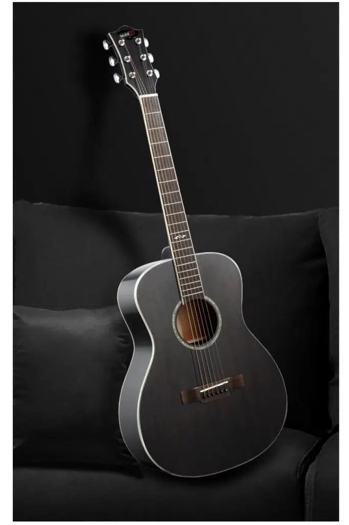 Midex XC-250BK Profesyonel Akustik Gitar 4/4 Yetişkin Üst Segment (Gigbag Çanta Tuner Capo Askı Pena) Midex XC-250BK Profesyonel Akustik Gitar 4/4 Yetişkin Üst Segment (Gigbag Çanta Tuner Capo Askı Pena)