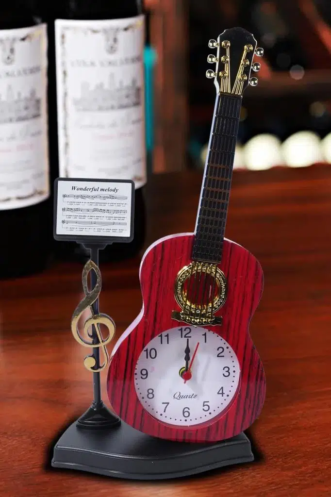 Rennes RGV-B42YN Gitar Görünümlü Dekoratif Masa Saati (22x13cm) Rennes RGV-B42YN Gitar Görünümlü Dekoratif Masa Saati (22x13cm)