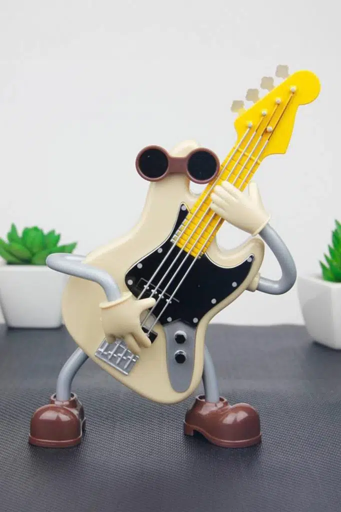 Rennes RGV-C64YN Elektro Gitar Tasarımlı Dans Eden Masa Süsü Hediyelik Eşya Biblo (21x9cm) Rennes RGV-C64YN Elektro Gitar Tasarımlı Dans Eden Masa Süsü Hediyelik Eşya Biblo (21x9cm)