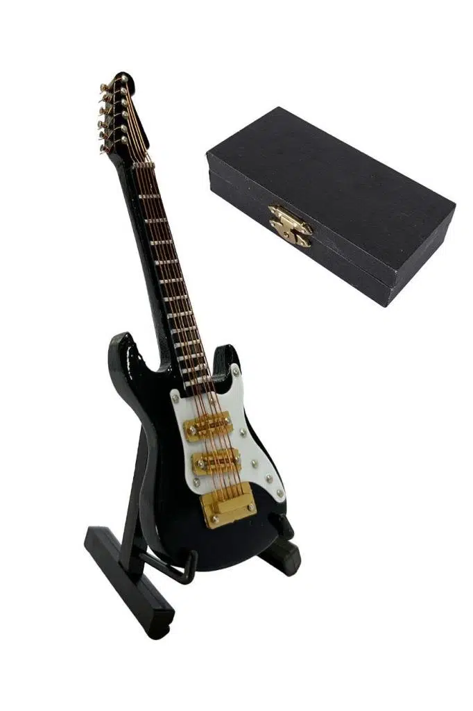 Rennes RGV-G11YN Elektro Gitar Tasarımlı Mini Masa Süsü Hediyelik Eşya Siyah (11x4cm) Rennes RGV-G11YN Elektro Gitar Tasarımlı Mini Masa Süsü Hediyelik Eşya Siyah (11x4cm)